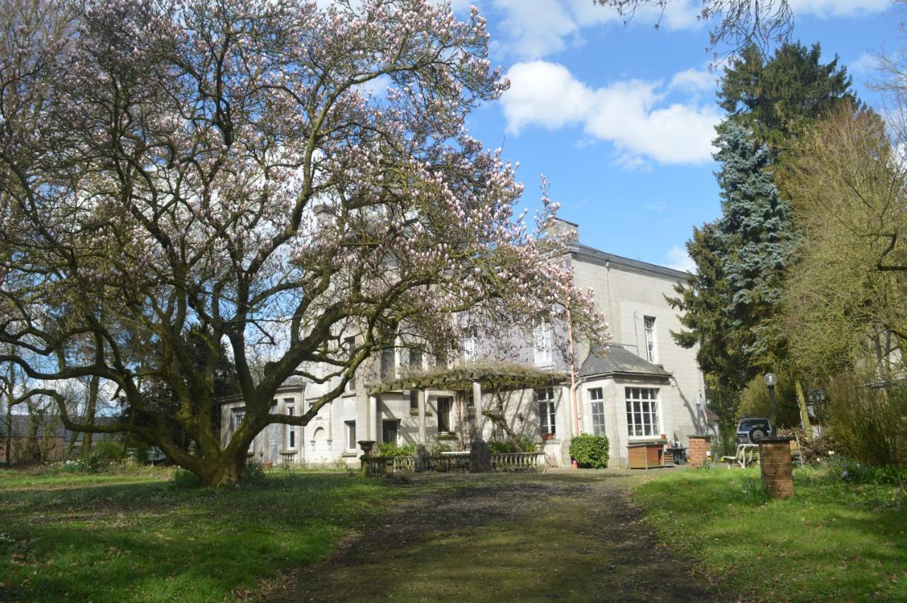 La Gentilhommière du Château de Ragnies Exterior foto